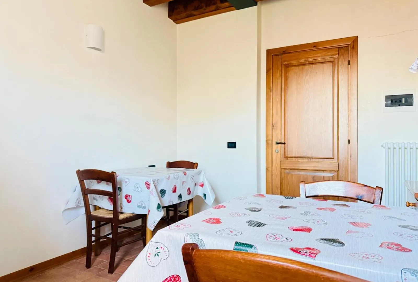 Agriturismo P Rato Fiorito Santi Angeli 0*,